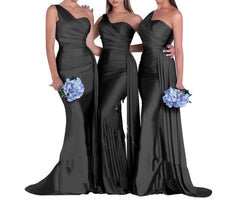 Black Women's Plus Size One Shoulder Elegant Wedding Bridesmaid Dress
