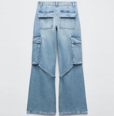 Women's Loose Fit Mid-Waist Cargo Jeans with Adjustable Straps