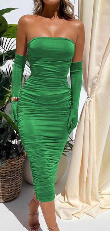 Graceful Glamour: Timeless Beauty Straight-Bodice Long Gown