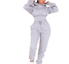 Serene Style: Aura's Hooded Harmony Lounge Set