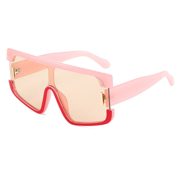 Step into Summer Style: Shop Oversized Sunglasses for a Chic Look!