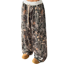 Women’s Camouflage Cargo Pants  Low-Rise Sweatpants for Casual Streetwear