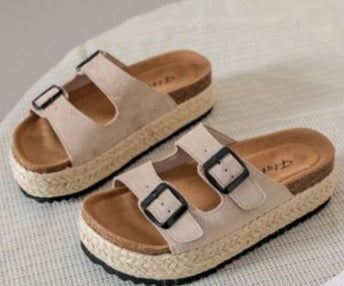 Step into Summer Comfort: Explore Our Cushion Open Toe Raffia Sandal Slides Collection!