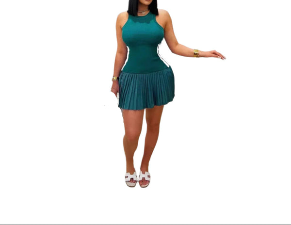 Green Women's Sleeveless Pleated Bodycon Mini Dress Flattering Summer Fit for Day or Night