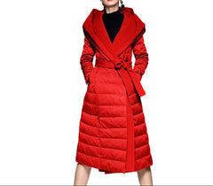 Stay warm and stylish this winter with this women’s luxury hooded down winter coat, designed for comfort, warmth, and effortless everyday elegance. Filled with white duck down for added insulation, this cozy puffer coat helps keep you warm during cold-weather commutes, outdoor activities