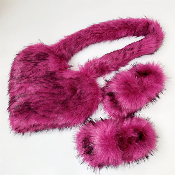 Luxe Faux Fur Heart Shaped Tote Handbag & Slipper Set