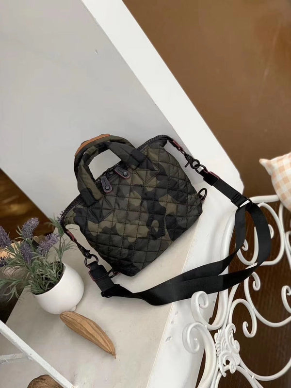 Fashion Casual Portable Shoulder Messenger Bag