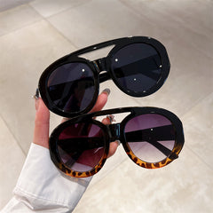 Thick Frame Retro Round Sunglasses Vintage Summer Shades for Women