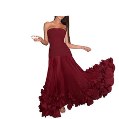 Red Elegant Pleated Sheath Evening Gown for Weddings and Galas